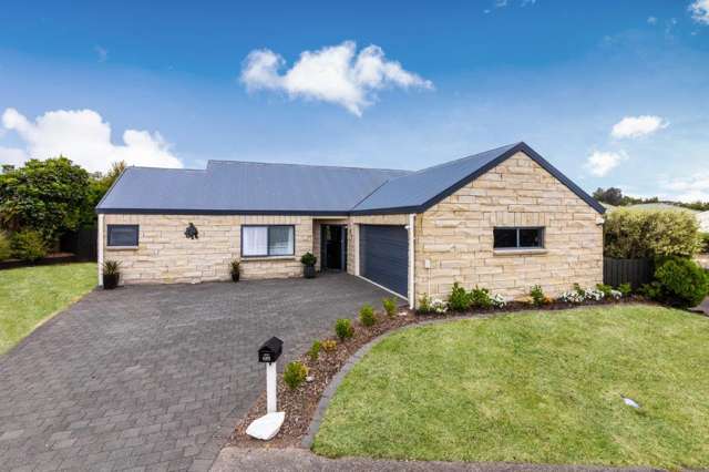 1/24 Lakewood Drive 11210_1