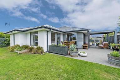 100 Sunline Avenue_4