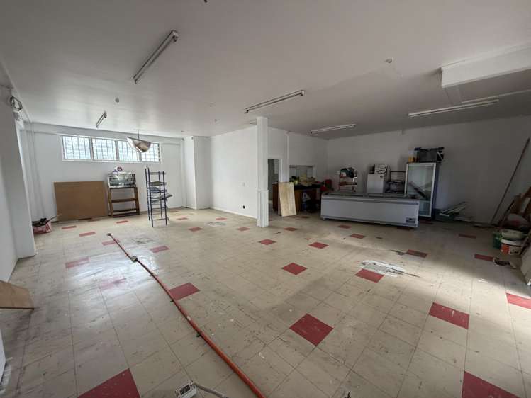 623 Kiwi Street Camberley_3