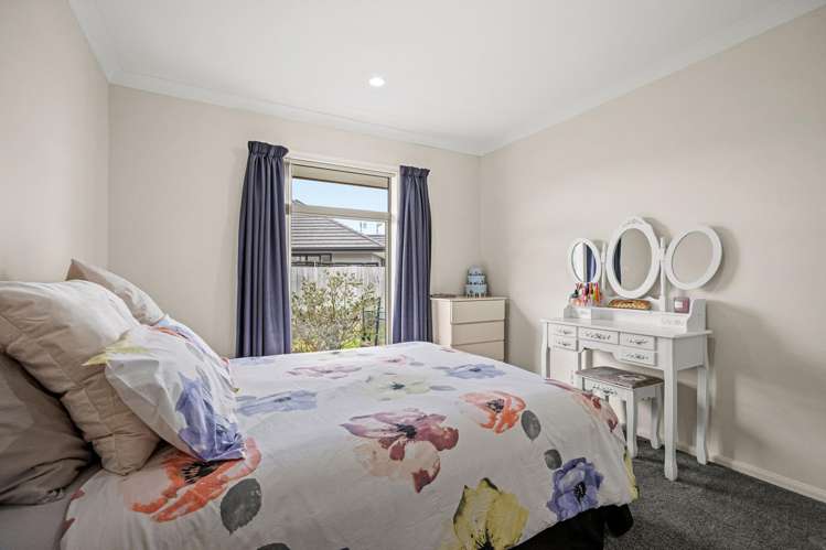 9 Linkwater Way Parklands_11
