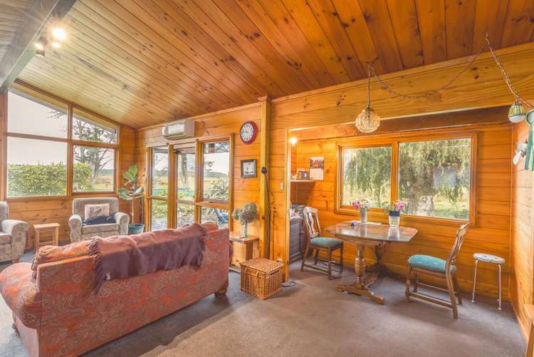 95 Dunns Avenue The Pines Beach_7