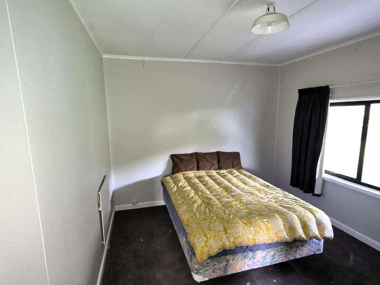 2269 Coast Road Pongaroa_10