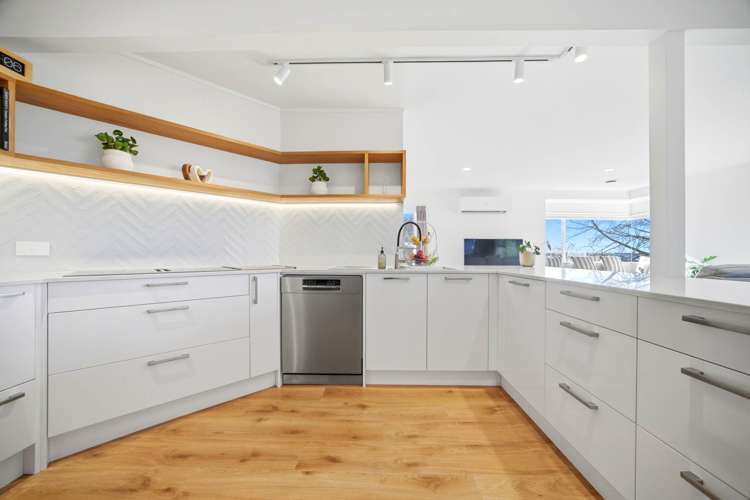 8 Unsworth Drive Unsworth Heights_8