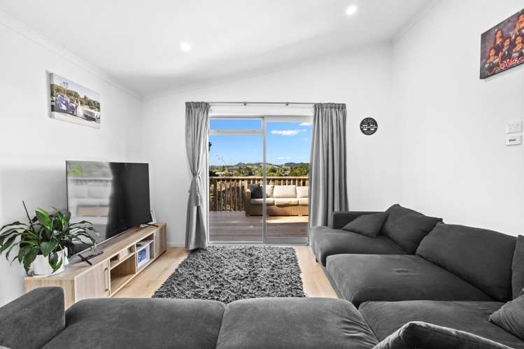 38 Pebble Beach Boulevard Te Kamo_22