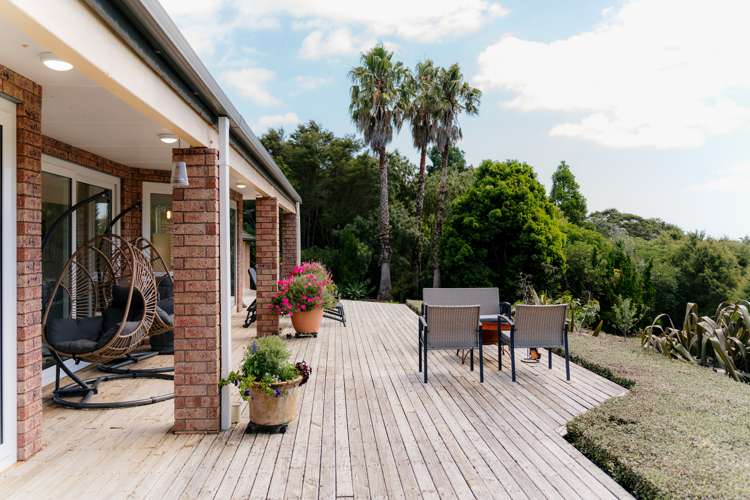 104 Awanui Rise Papakura_24