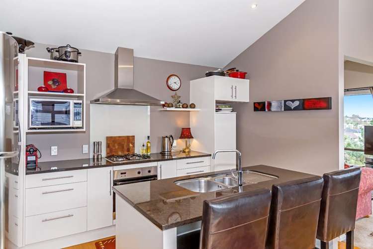 133 Alec Craig Way Gulf Harbour_4