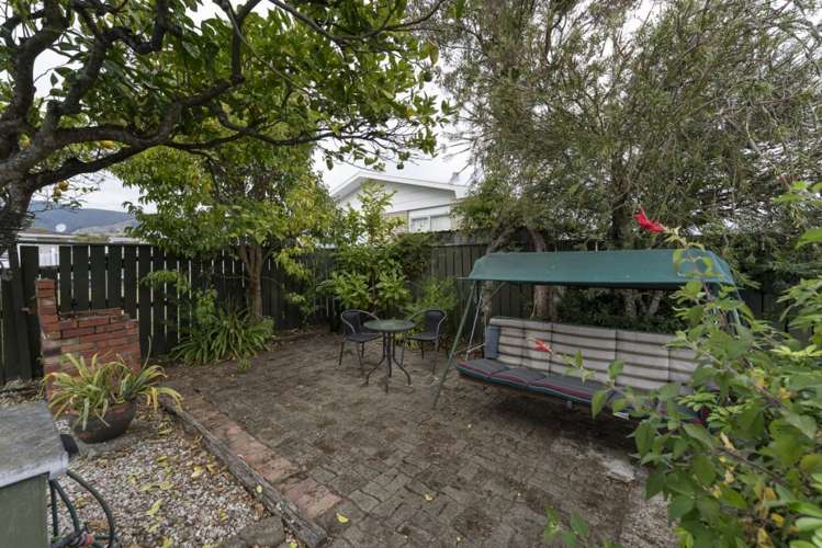 11 Hereford Street Stoke_16