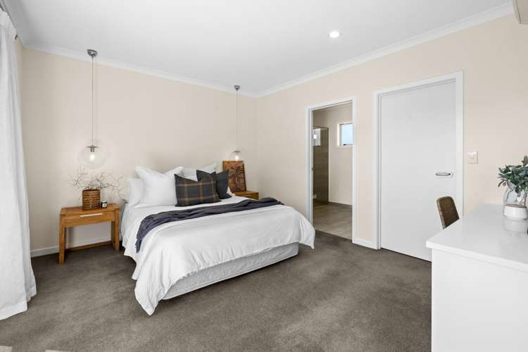 10 Kapiti Drive Poraiti_22