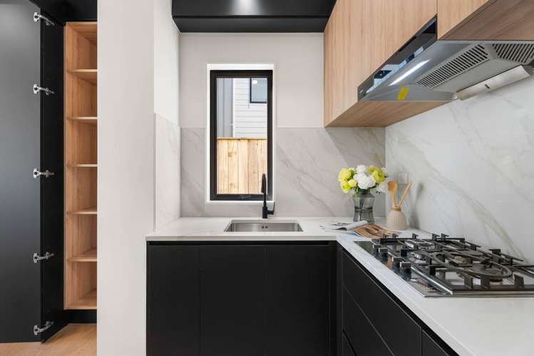 18 Rathfarnham Road Flat Bush_15