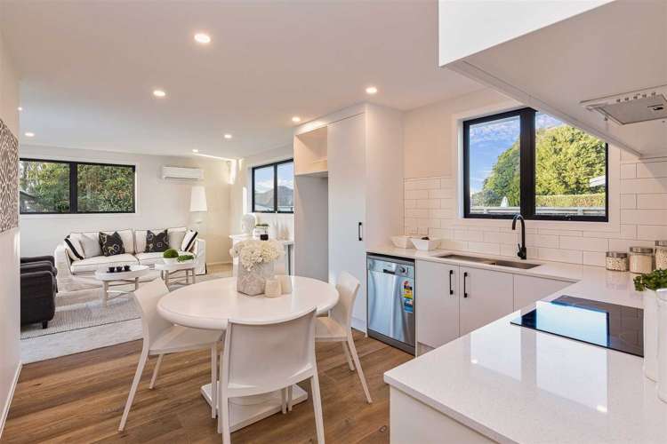 52 Waipani Road Te Atatu Peninsula_8