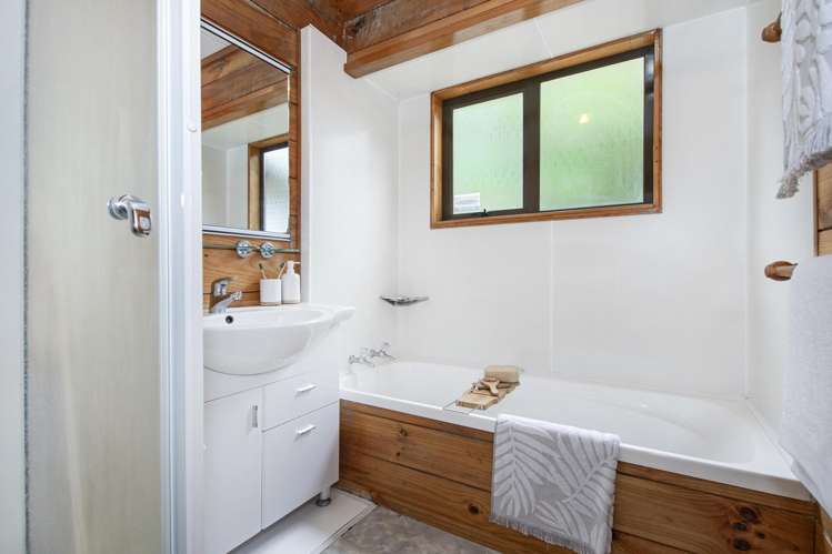 52 Ngahere Drive Horahora_7