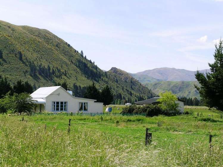 75 Settlement Road Kurow_15