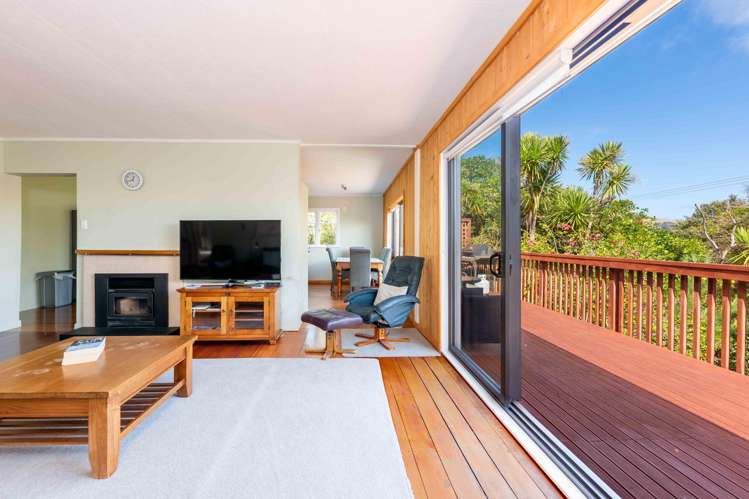 1 Waianga Place Omapere_5