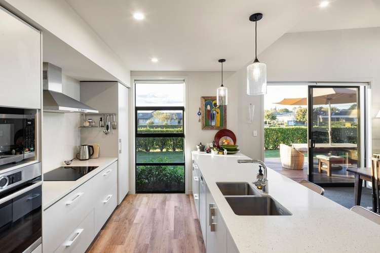2A Baxter Michael Crescent Cambridge_12