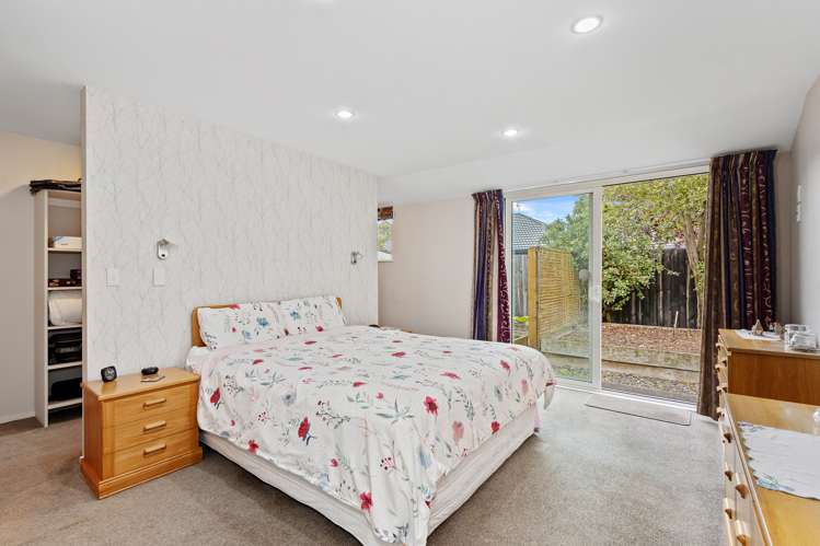 52 Broomfield Terrace Burwood_10