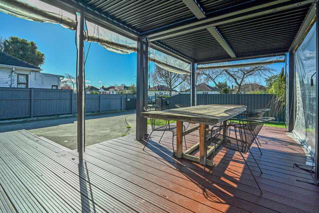 705 Massey Street Akina_2
