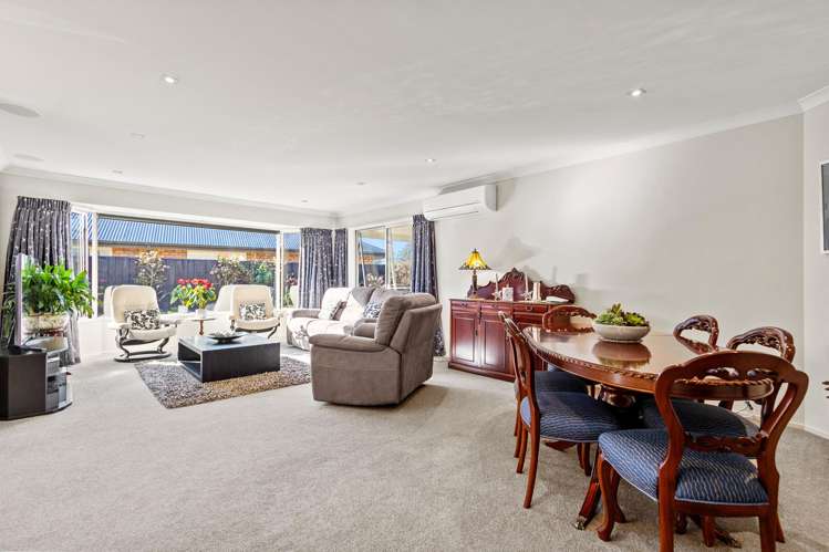 18 Woodhurst Drive Casebrook_9