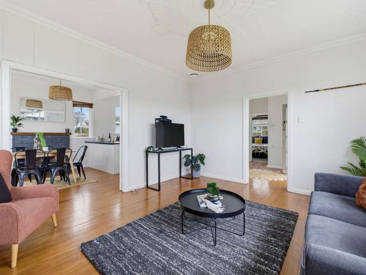 403 Carrington Street_2
