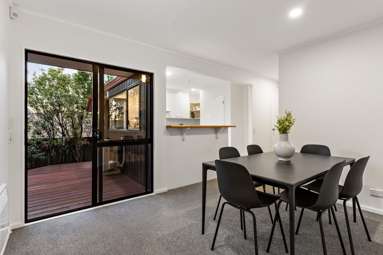 24 Chedworth Drive_4
