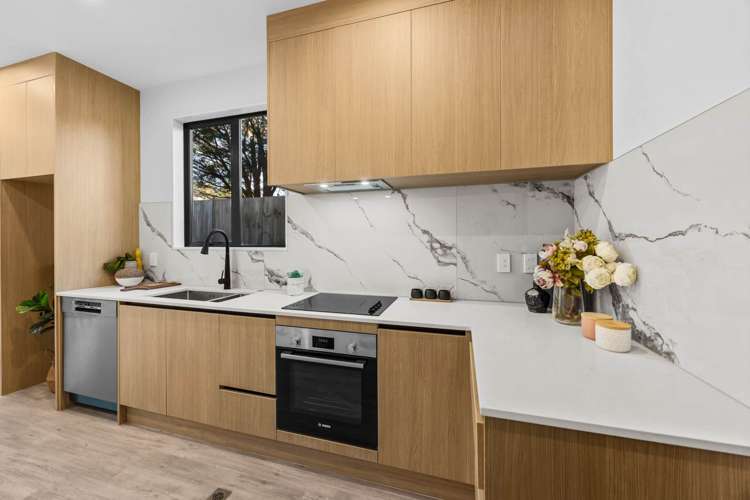 113 Te Atatu Road Te Atatu South_20