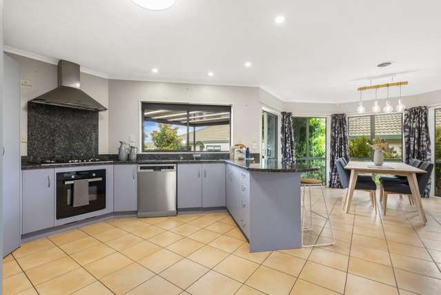 59 Basley Road Owhata_4