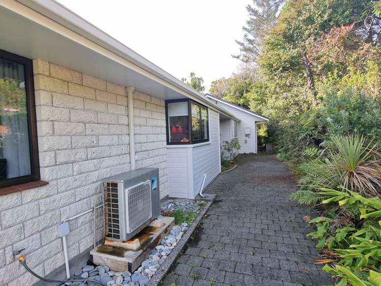 29 Joyce Crescent Greymouth_12