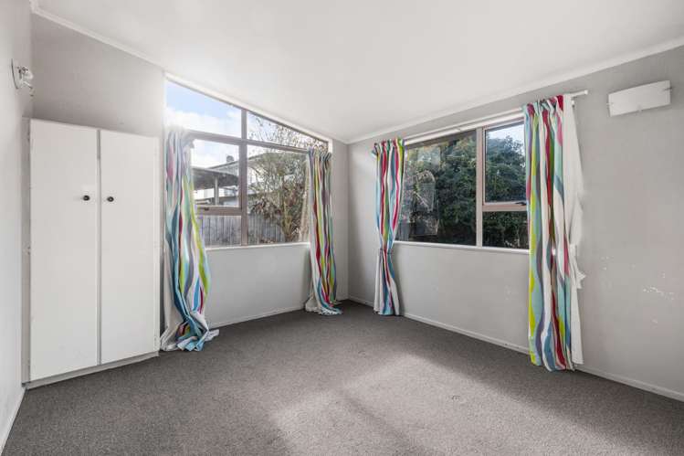 297 Massey Road Mangere East_8