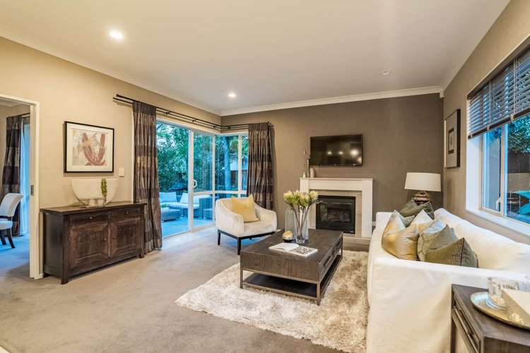 113 Cyril French Drive Flat Bush_11