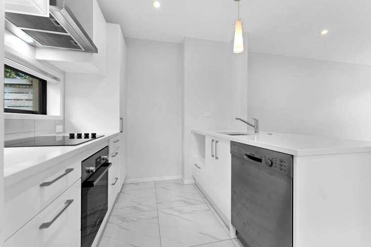 8/126 Canal Road Avondale_6