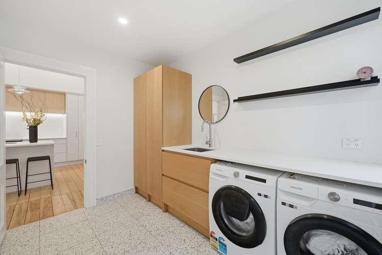 2/37 Panorama Road Mt Wellington_16