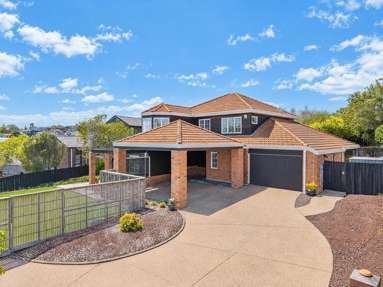 15 Kingshaven Close_1