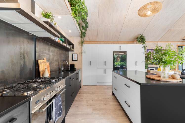 141 Main Road Luggate_5