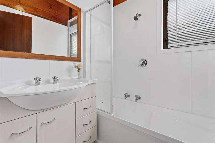 6 Appenzell Drive Whakatane_13