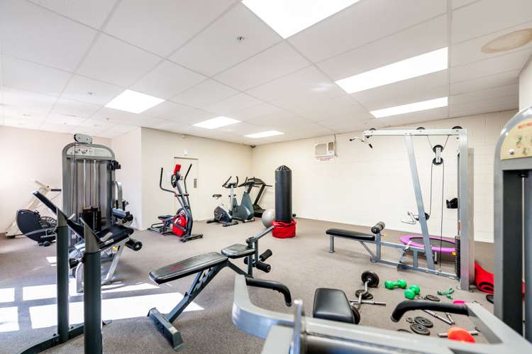 9/12 Crown Lynn Place New Lynn_1