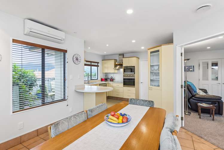 29 Crown Hill Paraparaumu_7