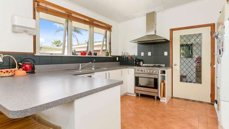 346 Levers Road Matua_4