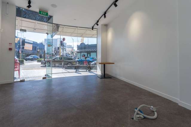 Retail 4/270 Broadway Newmarket_4