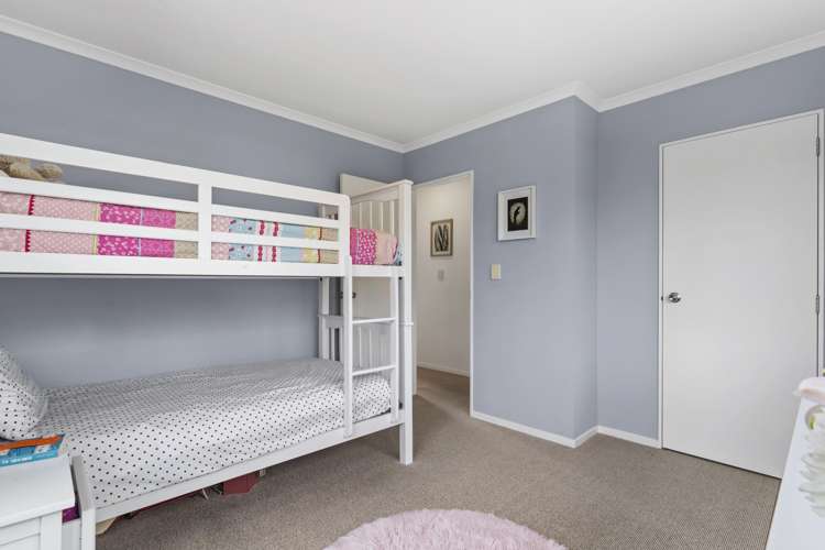 8 Toomer Place Beachlands_25