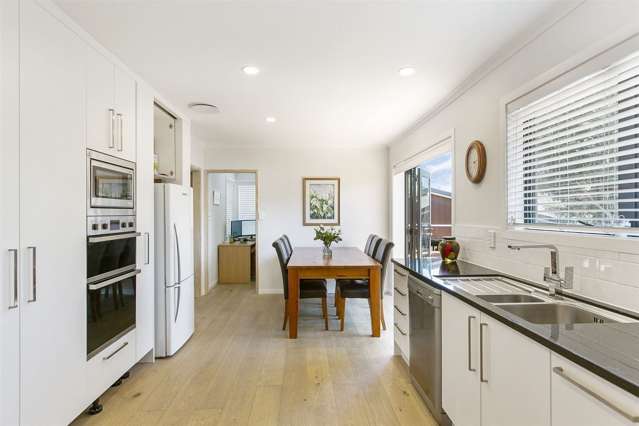 7 Minaret Drive Bucklands Beach_1
