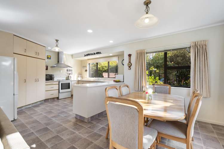 3 Hau Whiti Place Kimbolton_8