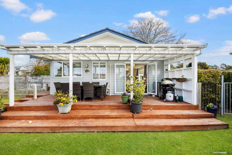 3 Realm Place Massey_6