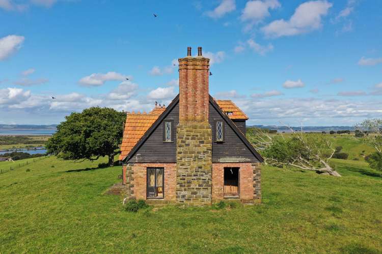 8 Kaipara Lake Road South Head_9