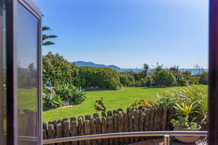 71-73 Rodney Avenue Te Horo Beach_11