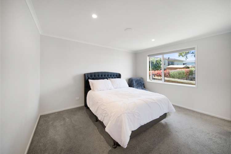 9b Cross Street Drury_9