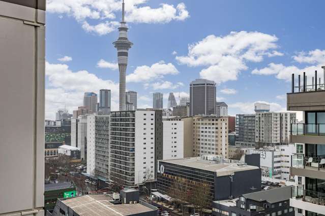 Modern City Living with Iconic Views