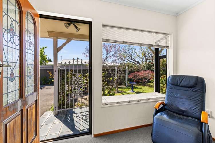 3/33 Avondale Road Taradale_6