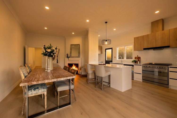 13 Eastvale Close Greenhithe_10