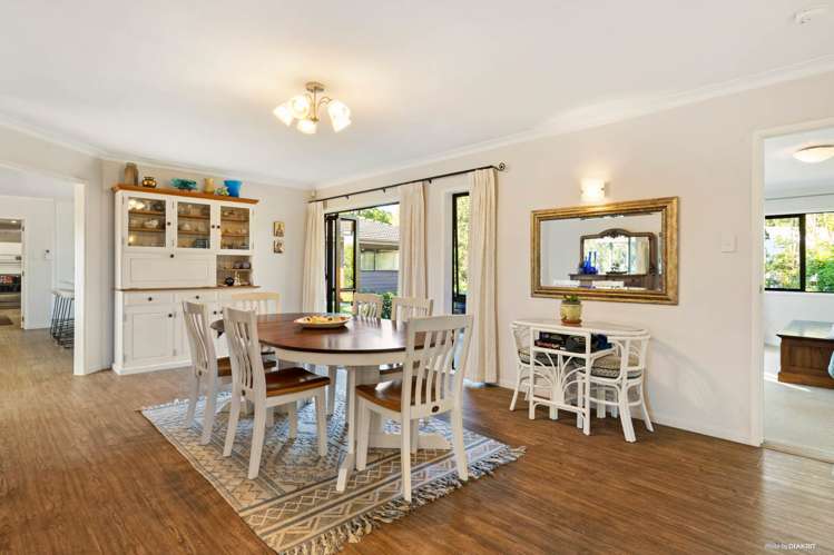 111 Pearson Road Patumahoe_9