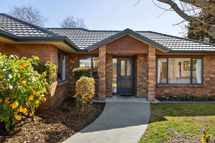 9 Christy Brown Place Leamington_1