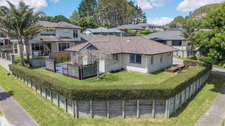 5 Ballintoy Park Drive Welcome Bay_22